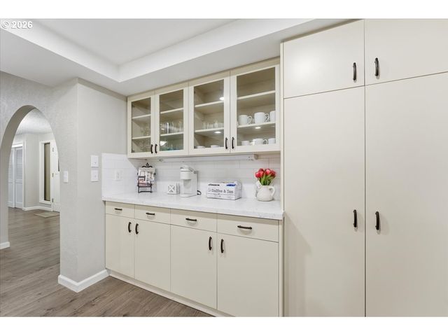 7610 Ne MEADOWS Dr, Vancouver, WA 98662