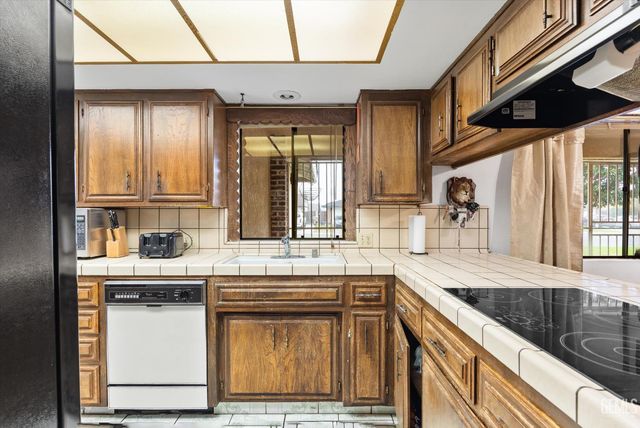 5116 Sherman Avenue, Bakersfield, CA 93309