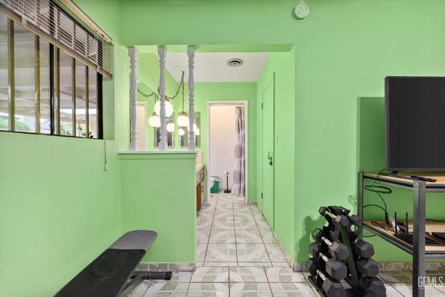 5116 Sherman Avenue, Bakersfield, CA 93309