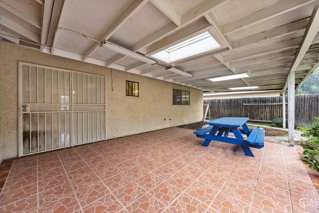 5116 Sherman Avenue, Bakersfield, CA 93309