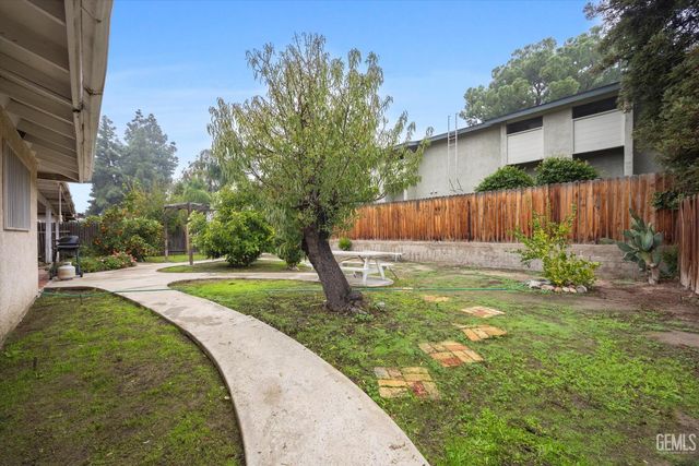 5116 Sherman Avenue, Bakersfield, CA 93309