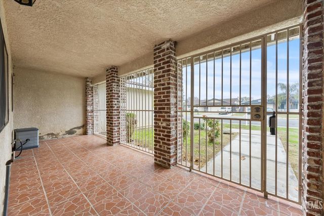 5116 Sherman Avenue, Bakersfield, CA 93309