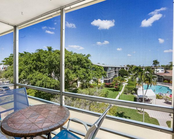 16801 NE 13th Avenue 308, Miami, FL 33162