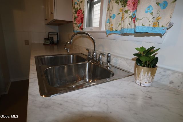 150 Bridge Avenue, Cohoes, NY 12047