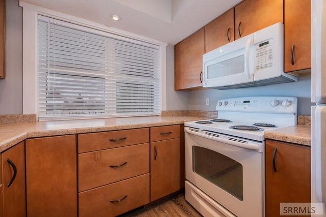 1446 S Woodruff Avenue, Idaho Falls, ID 83404