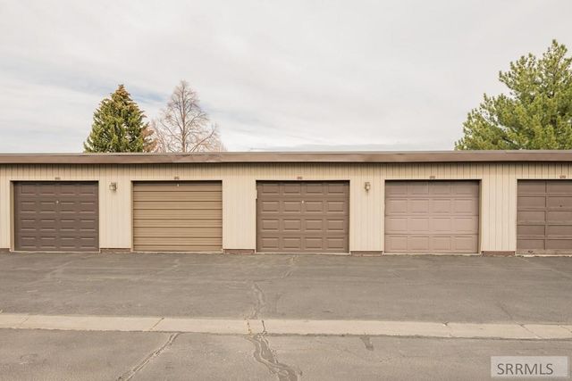 1446 S Woodruff Avenue, Idaho Falls, ID 83404
