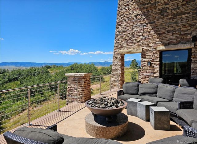 10655 Pine Chase Court, Highlands Ranch, CO 80126