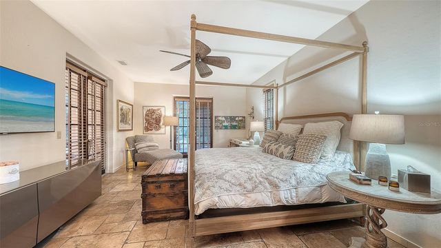 922 INDIAN BEACH DRIVE, Sarasota, FL 34234