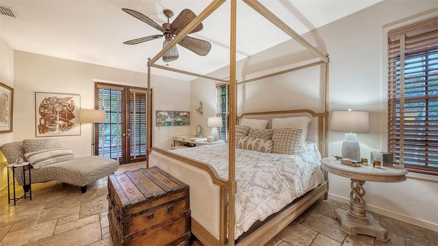 922 INDIAN BEACH DRIVE, Sarasota, FL 34234