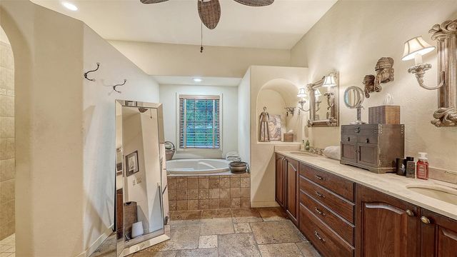 922 INDIAN BEACH DRIVE, Sarasota, FL 34234