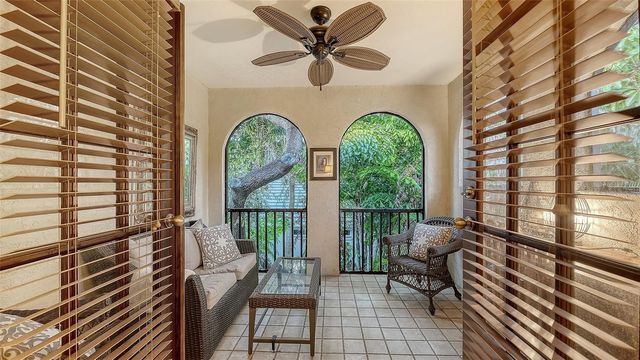 922 INDIAN BEACH DRIVE, Sarasota, FL 34234