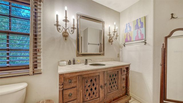 922 INDIAN BEACH DRIVE, Sarasota, FL 34234