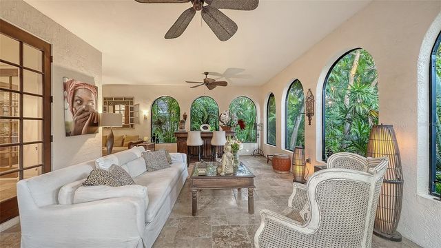 922 INDIAN BEACH DRIVE, Sarasota, FL 34234