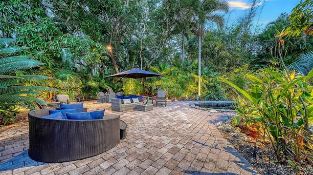 922 INDIAN BEACH DRIVE, Sarasota, FL 34234