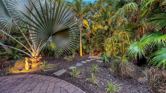 922 INDIAN BEACH DRIVE, Sarasota, FL 34234