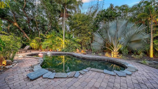 922 INDIAN BEACH DRIVE, Sarasota, FL 34234