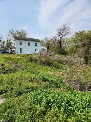 134 Mahan ST, Suffolk, VA 23434