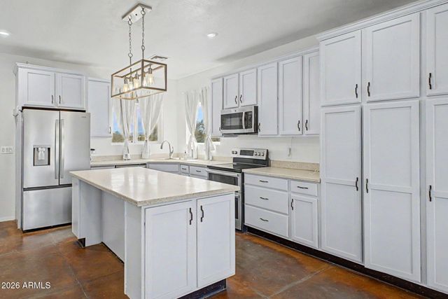29714 W PEAKVIEW Road, Wittmann, AZ 85361