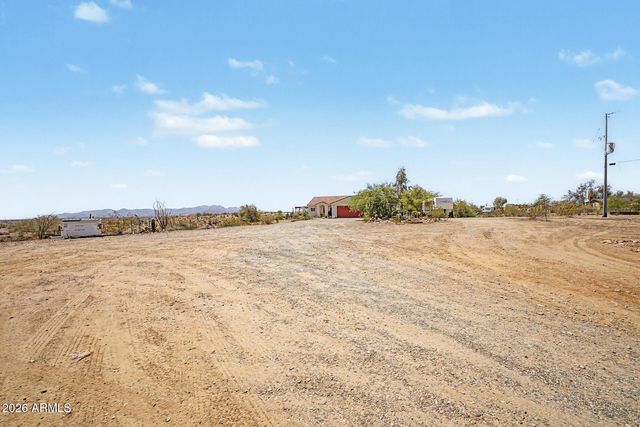 29714 W PEAKVIEW Road, Wittmann, AZ 85361