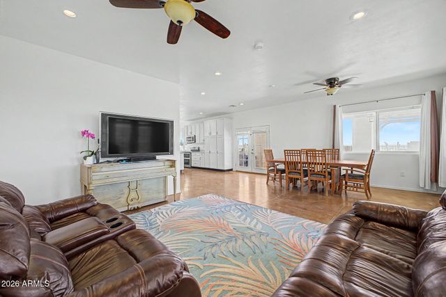 29714 W PEAKVIEW Road, Wittmann, AZ 85361