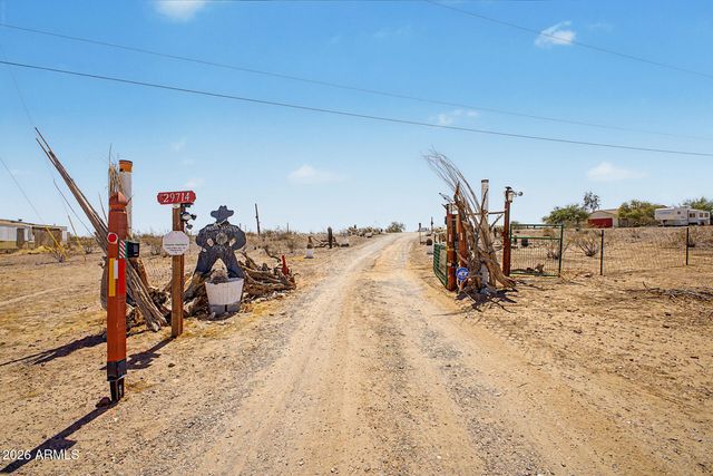 29714 W PEAKVIEW Road, Wittmann, AZ 85361