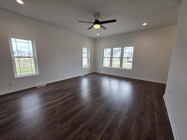 1876 Shyanne COURT, Hartford, WI 53027