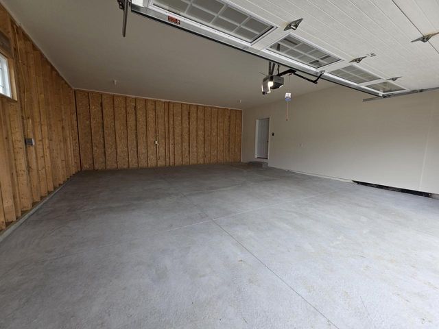 1876 Shyanne COURT, Hartford, WI 53027