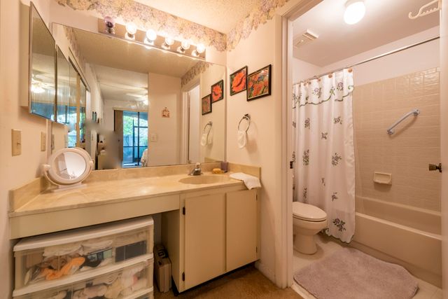 11964 NW 11th Street 11964, Pembroke Pines, FL 33026