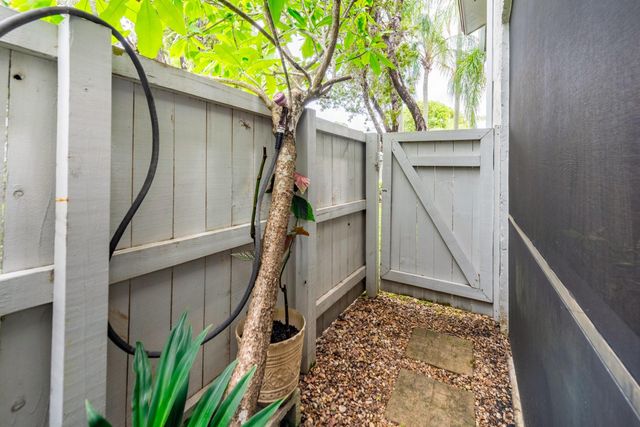 11964 NW 11th Street 11964, Pembroke Pines, FL 33026