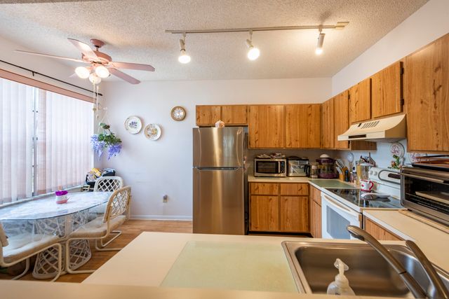 11964 NW 11th Street 11964, Pembroke Pines, FL 33026