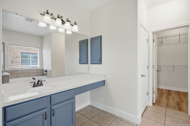 1925 Eastern Finch, New Braunfels, TX 78130