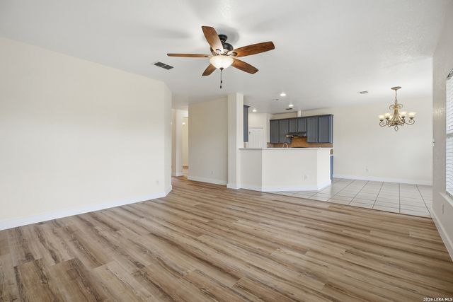 1925 Eastern Finch, New Braunfels, TX 78130
