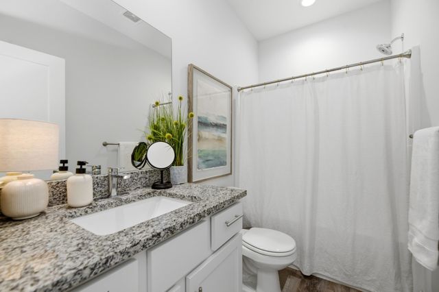 5349-5351 N Nolan, Bel Aire, KS 67220