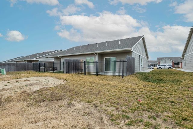 5349-5351 N Nolan, Bel Aire, KS 67220