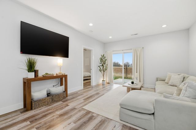 5349-5351 N Nolan, Bel Aire, KS 67220