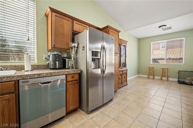 3560 Cupecoy Point Avenue, Las Vegas, NV 89141