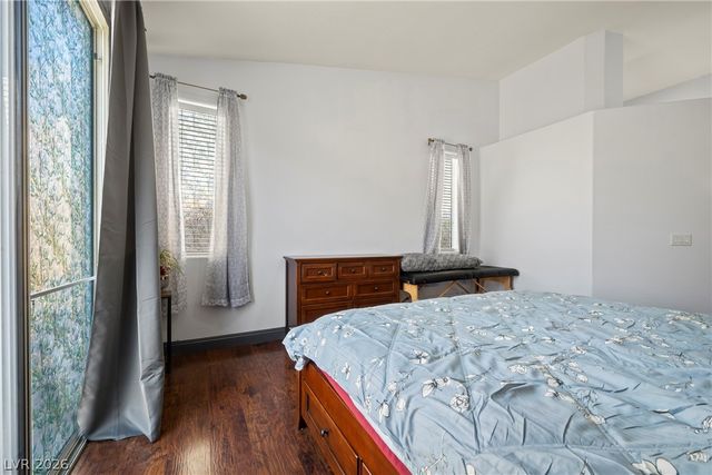 3560 Cupecoy Point Avenue, Las Vegas, NV 89141