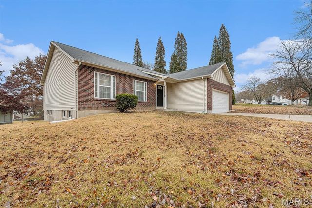 5237 Trailview Drive, Black Jack, MO 63033