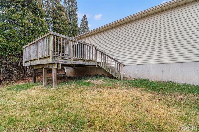 5237 Trailview Drive, Black Jack, MO 63033