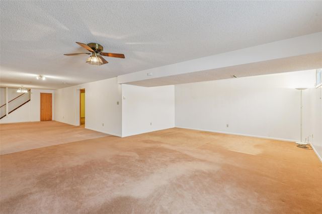 510 S Howard Street, Indianola, IA 50125