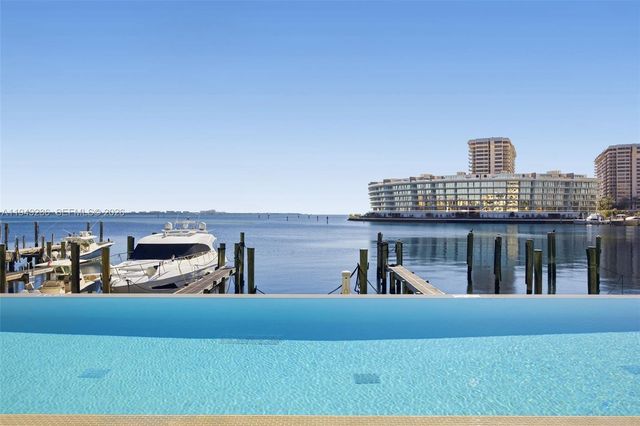 3535 Hiawatha Ave 305, Coconut Grove, FL 33133