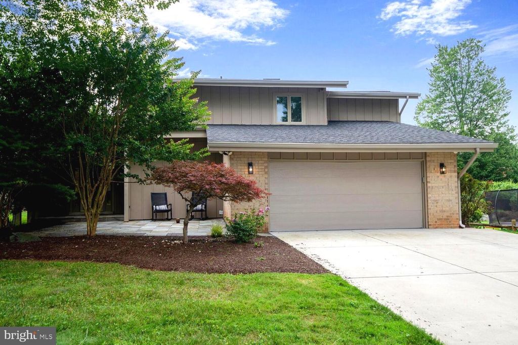 11121 BROAD GREEN, Potomac, MD 20854