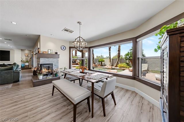 8986 Sidebrook Court, Las Vegas, NV 89129