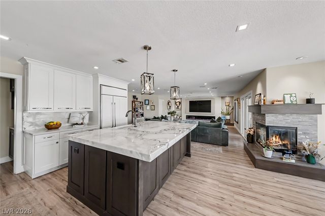 8986 Sidebrook Court, Las Vegas, NV 89129