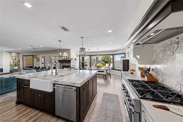 8986 Sidebrook Court, Las Vegas, NV 89129