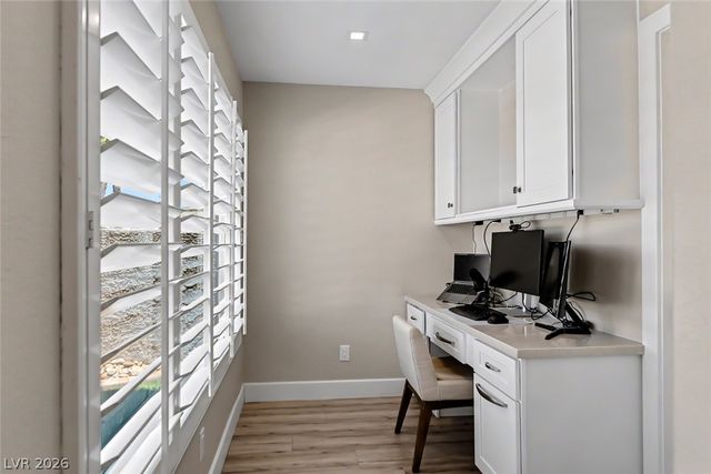8986 Sidebrook Court, Las Vegas, NV 89129