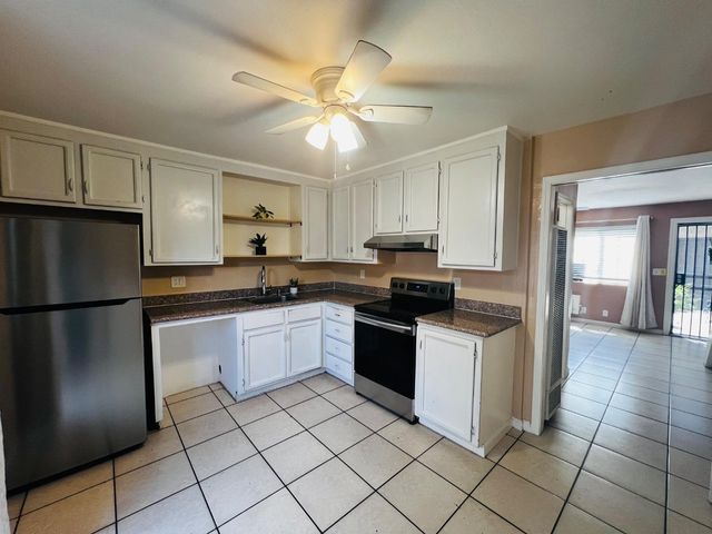 7759 Murray Avenue, Gilroy, CA 95020