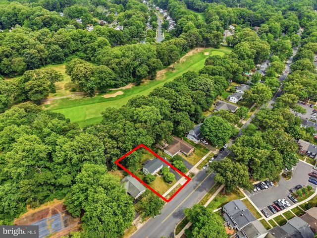 1703 CROFTON PKWY, Crofton, MD 21114