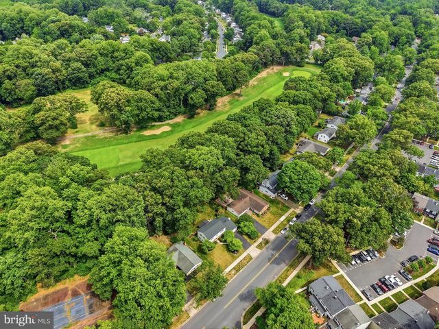 1703 CROFTON PKWY, Crofton, MD 21114