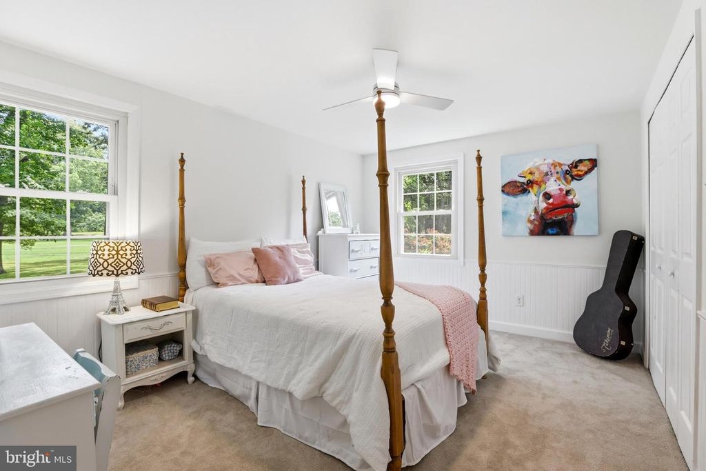 Image 32 of property listing at 1703 CROFTON PKWY, Crofton, MD 21114